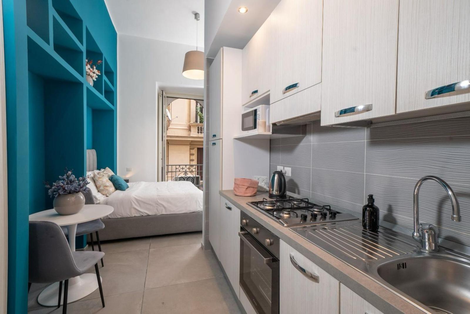 Bovio Boutique Studio Apartment نابولي الغرفة الصورة