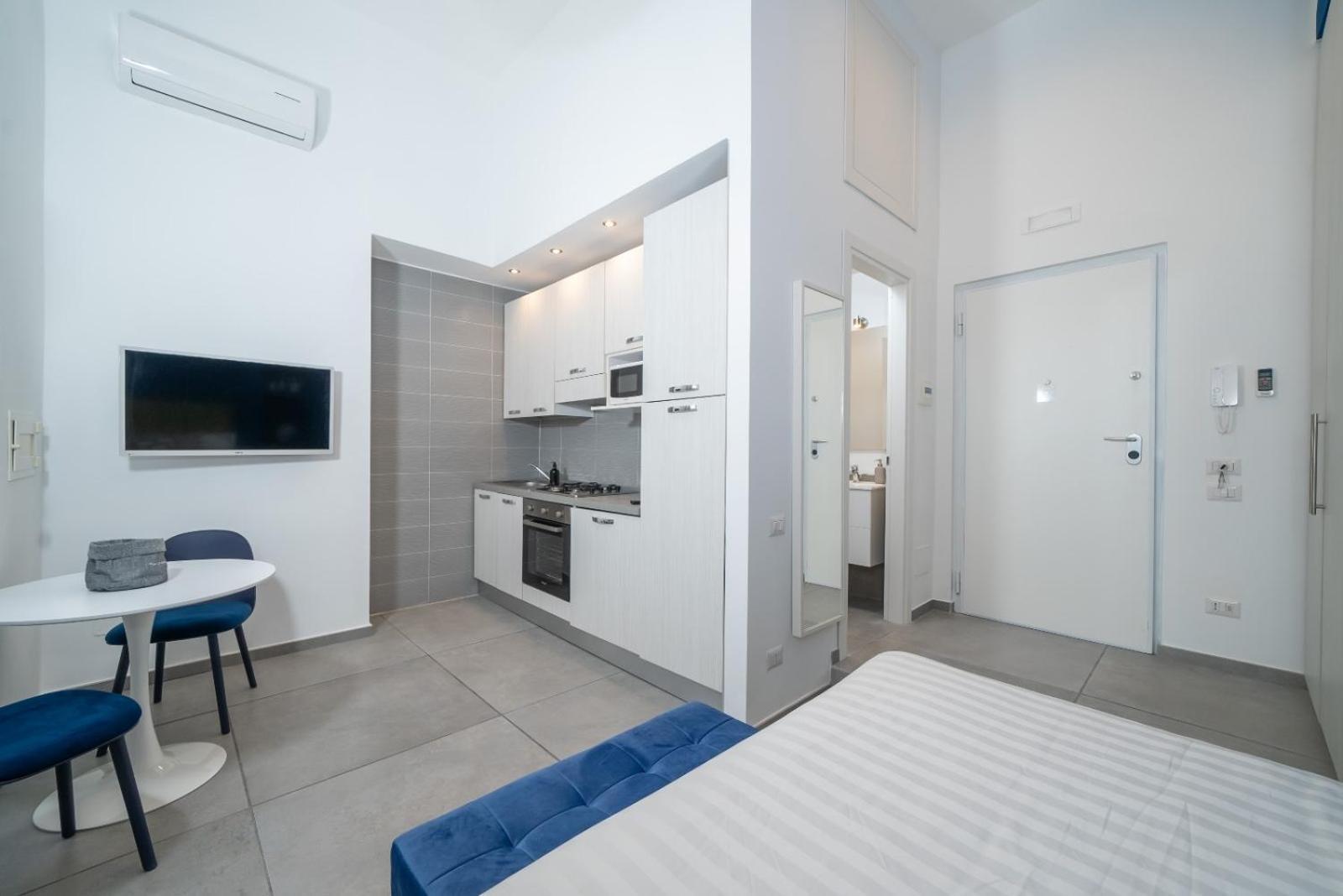 Bovio Boutique Studio Apartment نابولي المظهر الخارجي الصورة