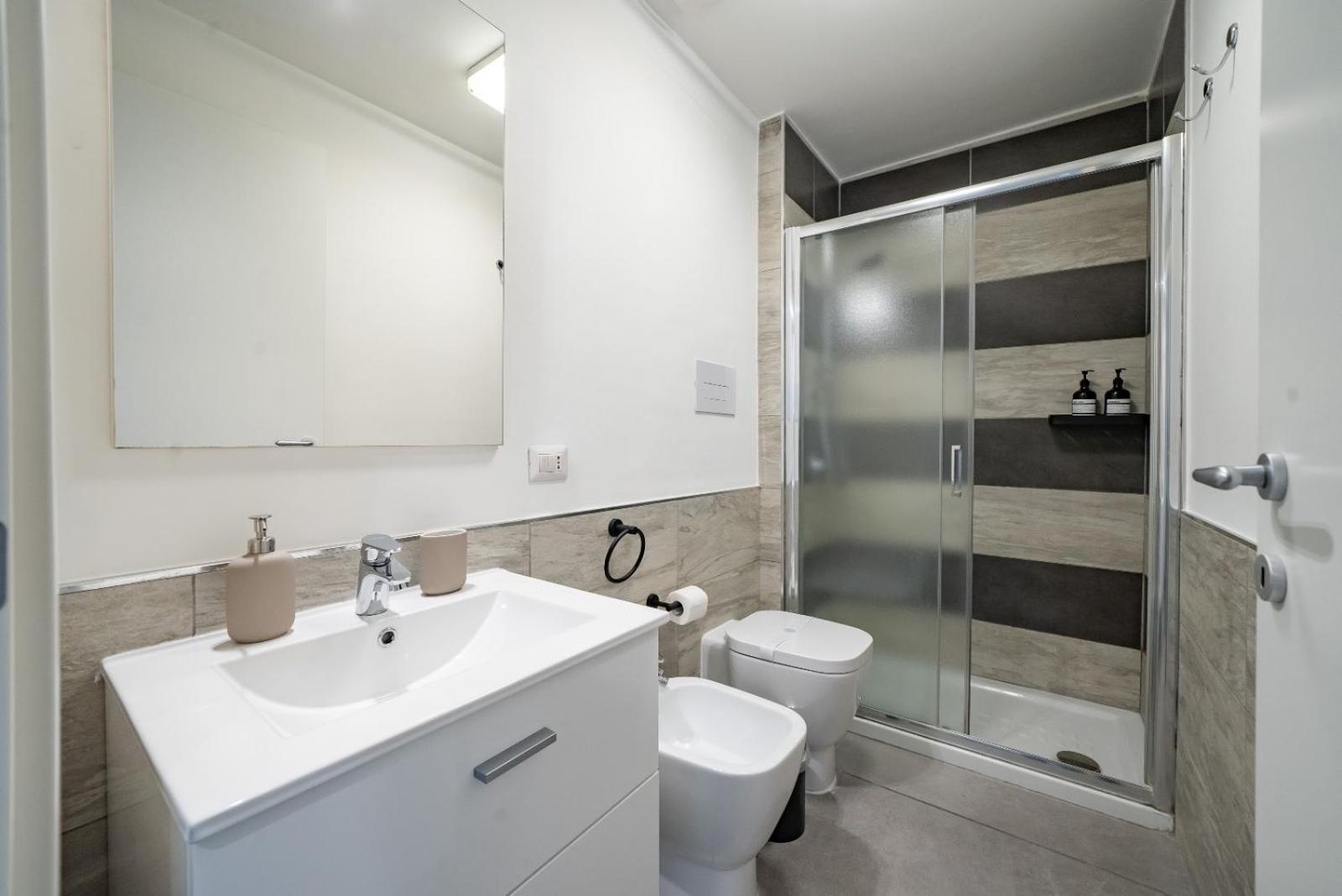 Bovio Boutique Studio Apartment نابولي المظهر الخارجي الصورة
